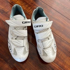 Womens spin / bike shoes